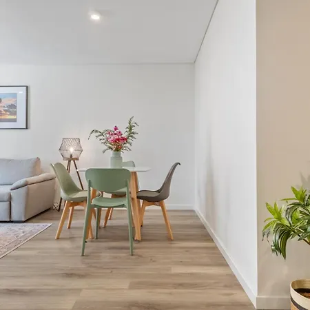 Carmo Heritage * Φουνκάλ