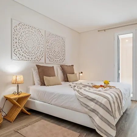 Carmo Heritage Apartmán *